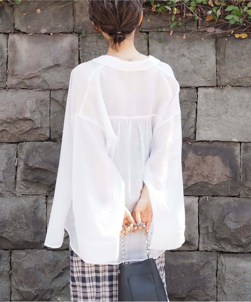 tiptop(ティップトップ)の「シアースリットスリーブシャツ(シャツ/ブラウス・レディース・A/オフホワイト/グレー系その他/グレイッシュベージュ・FREE)」の8枚目の写真