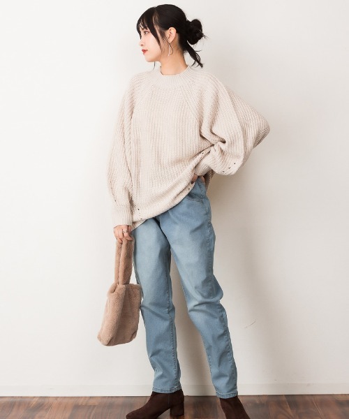 atONE(アットワン)の「atONE ウエストゴムテーパードデニムパンツ(デニムパンツ・レディース・ブルー/ワンウォッシュ/ネイビー・M/LL/L/3L/4L)」の13枚目の写真