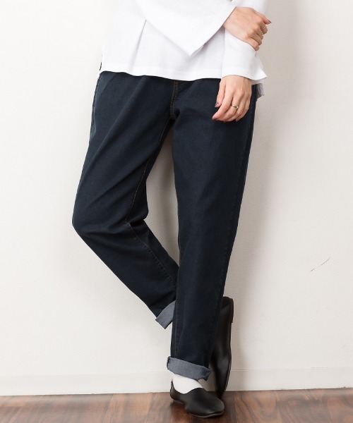 atONE(アットワン)の「atONE ウエストゴムテーパードデニムパンツ(デニムパンツ・レディース・ブルー/ワンウォッシュ/ネイビー・M/LL/L/3L/4L)」の20枚目の写真