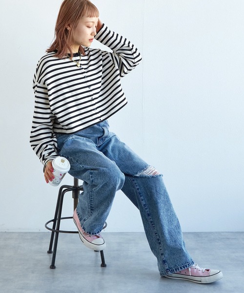 w closet(ダブルクローゼット)の「ハートボタンショート丈カーディガン(カーディガン/ボレロ・レディース・ブラック/サックスブルー/ピンク/ライム/アイボリー/ブラック×ホワイト・FREE)」の12枚目の写真