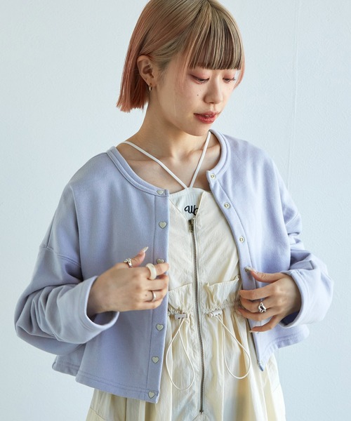 w closet（ダブルクローゼット）の「ハートボタンショート丈