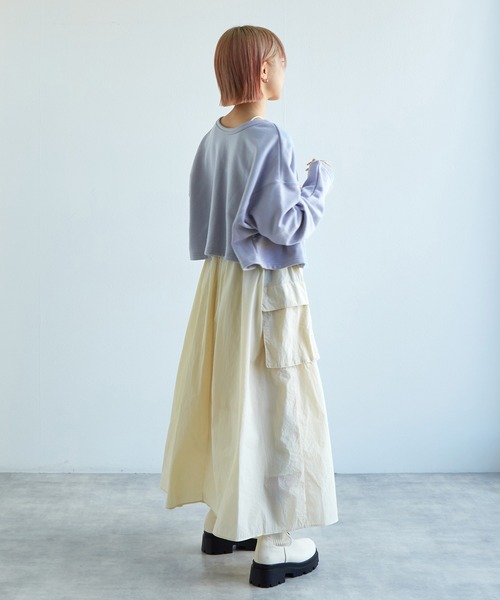 w closet(ダブルクローゼット)の「ハートボタンショート丈カーディガン(カーディガン/ボレロ・レディース・ブラック/サックスブルー/ピンク/ライム/アイボリー/ブラック×ホワイト・FREE)」の21枚目の写真