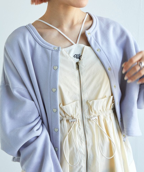 w closet（ダブルクローゼット）の「ハートボタンショート丈