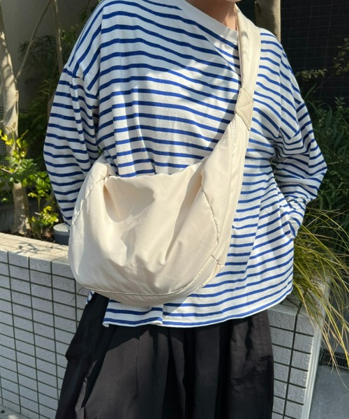 y/m（イム）の「ナイロンラウンドショルダーバッグ（ショルダーバッグ・レディース・ブラック/ホワイト・FREE）」の21枚目の写真