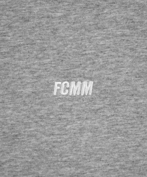 FCMM（エフシーエムエム）の「CLUB ESSENTIAL HOODIE/クラブエッセンシャルフーディー（パーカー・レディース・ワインレッド/グレー/ブラウン/アイボリー/ブラック・X-LARGE/LARGE/SMALL/MEDIUM）」の18枚目の写真