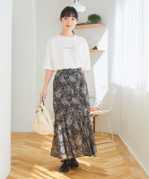 CROSSPLUS ONLINE(クロスプラスオンライン)の「【Oeillet】シフォンマーメイドスカート(ウイエ)(スカート・レディース・ブラック/グリーン/ラベンダー・M/L/LL)」の4枚目の写真