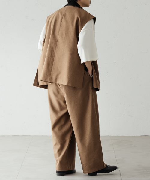 epnok(エプノック)の「ダブルレイヤードジレベスト(ベスト・メンズ・ブラック/カーキ/ベージュ・SMALL/MEDIUM/LARGE)」の20枚目の写真