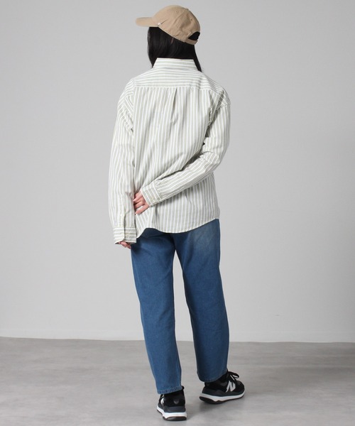 BEVERLY HILLS POLO CLUB（ビバリーヒルズポロクラブ）の「【Beverly Hills Polo Club/ビバリーヒルズポロクラブ】ワンポイント刺繍 ボタンダウン長袖シャツ/カーボンピーチツイル デニム（シャツ/ブラウス・メンズ・ブルー系その他2/イエロー系その他/ライトインディゴブルー/ブルー系その他/スミクロ/ダークインディゴブルー/ネイビー/ベージュ/ベージュ系その他/ホワイト/ブルー/ブルー系その他3・LL/L/M）」の21枚目の写真