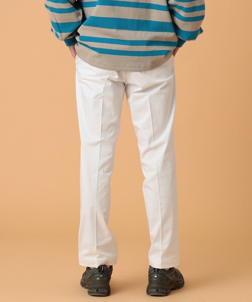 BEAMS LIGHTS（ビームスライツ）の「BEAMS LIGHTS / 1プリーツ ストレッチサテン ベーシック スラックス（スラックス・メンズ・オフホワイト/ベージュ/ネイビー・MEDIUM/LARGE/X-LARGE/SMALL）」の8枚目の写真