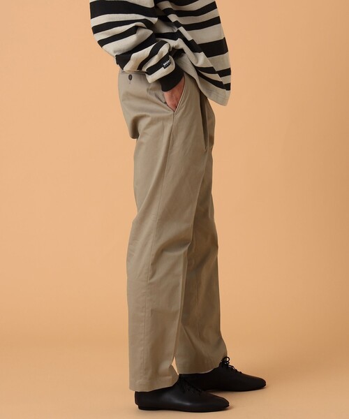 BEAMS LIGHTS（ビームスライツ）の「BEAMS LIGHTS / 1プリーツ ストレッチサテン ベーシック スラックス（スラックス・メンズ・オフホワイト/ベージュ/ネイビー・MEDIUM/LARGE/X-LARGE/SMALL）」の19枚目の写真