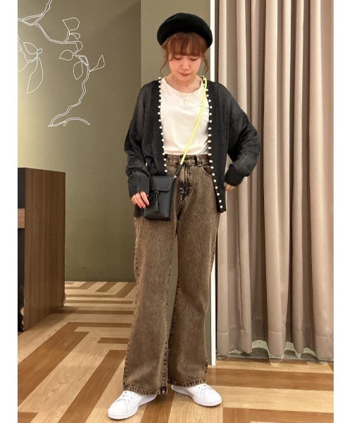 ELENCARE DUE（エレンカーレデュエ）の「・ELENCARE　DUEパールツキシアーカーディガン（カーディガン/ボレロ・レディース・ブラック/ブラウン/グレー/ボルドー/ライトベージュ・FREE）」の7枚目の写真