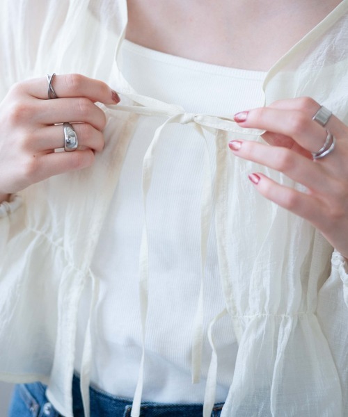 WEGO（ウィゴー）の「WEGO/シャーリングシアーブラウス（シャツ/ブラウス・レディース・ブラック/オフホワイト・FREE）」の5枚目の写真