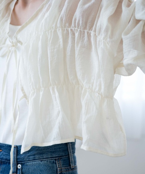 WEGO（ウィゴー）の「WEGO/シャーリングシアーブラウス（シャツ/ブラウス・レディース・ブラック/オフホワイト・FREE）」の8枚目の写真