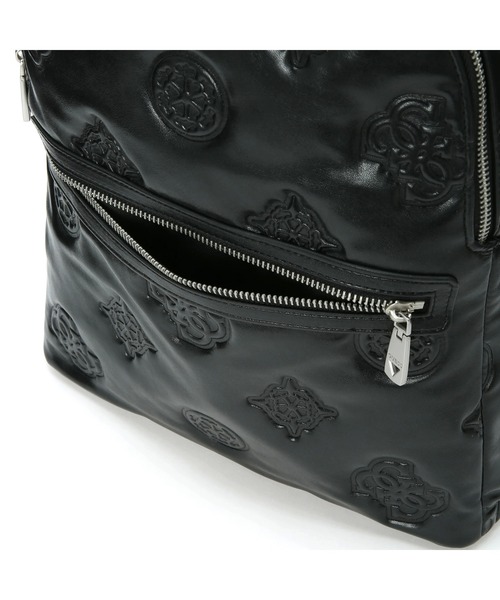 Guess（ゲス）の「PUFFED PEONY Backpack（バックパック/リュック・メンズ・ブラック・ONE SIZE）」の4枚目の写真