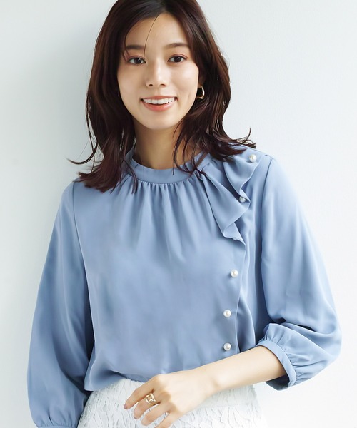 WHITE JOOLA（ホワイトジョーラ）の「サイドパール調ブラウス（シャツ/ブラウス・レディース・ベージュ/ネイビー/サックスブルー/オフホワイト・M/S/L）」の14枚目の写真