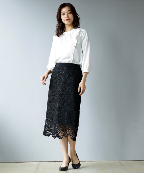 WHITE JOOLA（ホワイトジョーラ）の「サイドパール調ブラウス（シャツ/ブラウス・レディース・ベージュ/ネイビー/サックスブルー/オフホワイト・M/S/L）」の7枚目の写真