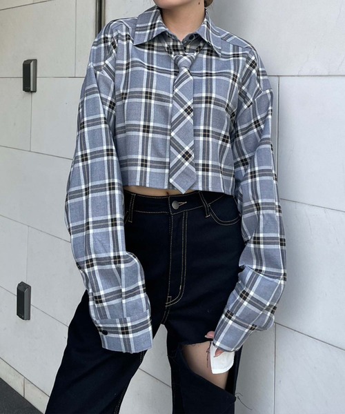 ENVYM(アンビー)の「ネクタイシャツ(シャツ/ブラウス・レディース・グレー/ベージュ/ホワイト・FREE)」の3枚目の写真