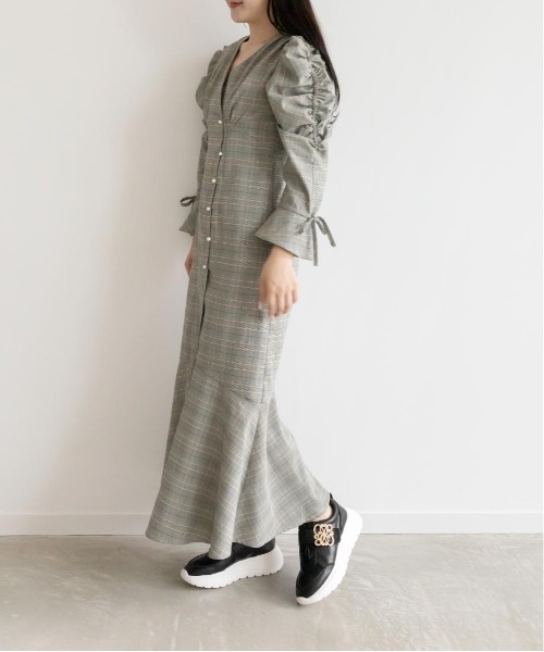 RANDA(ランダ)の「ビジューモノグラムスニーカー(スニーカー・レディース・ブラック/アイボリー・S/M/L/LL)」の17枚目の写真