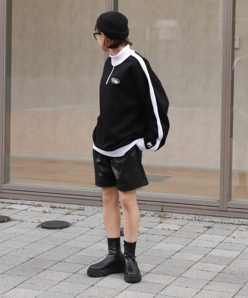 FILA（フィラ）の「【別注】【FILA】 袖サイドラインオーバー ワンポイントロゴハーフジップスウェット（スウェット・レディース・杢グレー/ブラック/オートミール/ホワイト・MEDIUM/X-LARGE/LARGE）」の20枚目の写真