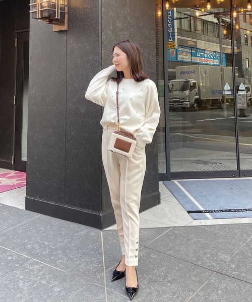 Fit more(フィットモア)の「【ZOZO限定商品】ビジューフェザーニット(ニット/セーター・レディース・ホワイト/ブラック/グレー・FREE)」の20枚目の写真