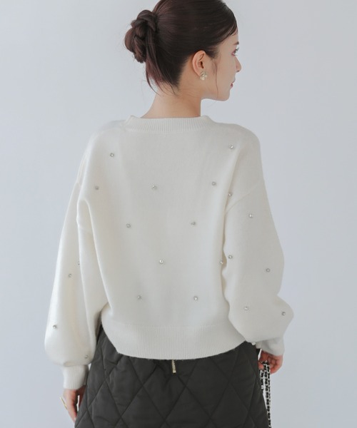 Fit more(フィットモア)の「【ZOZO限定商品】ビジューフェザーニット(ニット/セーター・レディース・ホワイト/ブラック/グレー・FREE)」の18枚目の写真