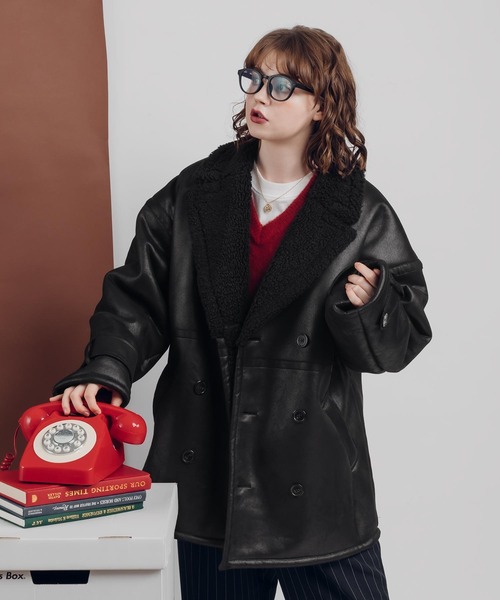 MUHET(ミュエータ)の「フェイクムートンコート(ムートンコート・レディース・ブラウン/ブラック・MEDIUM/X-LARGE)」の7枚目の写真
