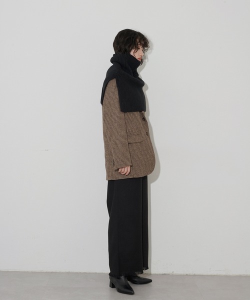 natural couture(ナチュラルクチュール)の「タートルニットケープ(ストール/ショール・レディース・アイボリー/ブラック・FREE)」の18枚目の写真