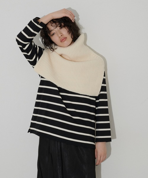 natural couture(ナチュラルクチュール)の「タートルニットケープ(ストール/ショール・レディース・アイボリー/ブラック・FREE)」の7枚目の写真