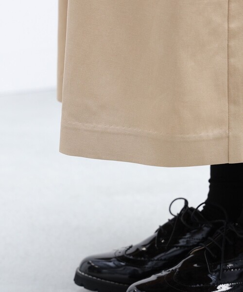 BEAMS HEART（ビームスハート）の「BEAMS HEART / オーバー トレンチコート（トレンチコート・レディース・ベージュ/ネイビー・SMALL/MEDIUM）」の19枚目の写真