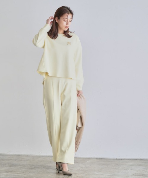 Pierrot(ピエロ)の「ペアスキンベロアセンターシームストレートパンツ(スラックス・レディース・ブラック/ネイビー/ベージュ系その他/アイボリー・L/M/PM)」の21枚目の写真
