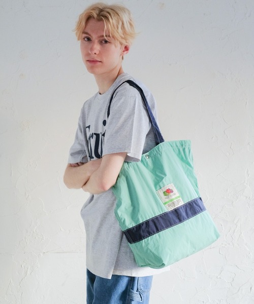 FRUIT OF THE LOOM（フルーツオブザルーム）の「NYLON TOTEBAG L / ナイロントートバッグ / カジュアル / デイリー / ジェンダーレス（トートバッグ・メンズ・ブラック/グリーン/レッド/グレー/ブルー/アイボリー/チャコールグレー/ピンク/ネイビー/杢グレー/ミント/バイオレット/オリーブ/カーキ/ブルーグレー・FREE）」の9枚目の写真