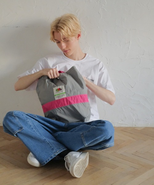 FRUIT OF THE LOOM（フルーツオブザルーム）の「NYLON TOTEBAG L / ナイロントートバッグ / カジュアル / デイリー / ジェンダーレス（トートバッグ・メンズ・ブラック/グリーン/レッド/グレー/ブルー/アイボリー/チャコールグレー/ピンク/ネイビー/杢グレー/ミント/バイオレット/オリーブ/カーキ/ブルーグレー・FREE）」の22枚目の写真