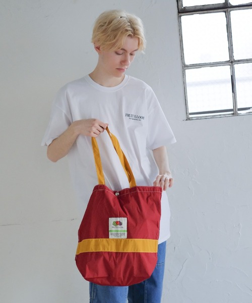 FRUIT OF THE LOOM（フルーツオブザルーム）の「NYLON TOTEBAG L / ナイロントートバッグ / カジュアル / デイリー / ジェンダーレス（トートバッグ・メンズ・ブラック/グリーン/レッド/グレー/ブルー/アイボリー/チャコールグレー/ピンク/ネイビー/杢グレー/ミント/バイオレット/オリーブ/カーキ/ブルーグレー・FREE）」の19枚目の写真