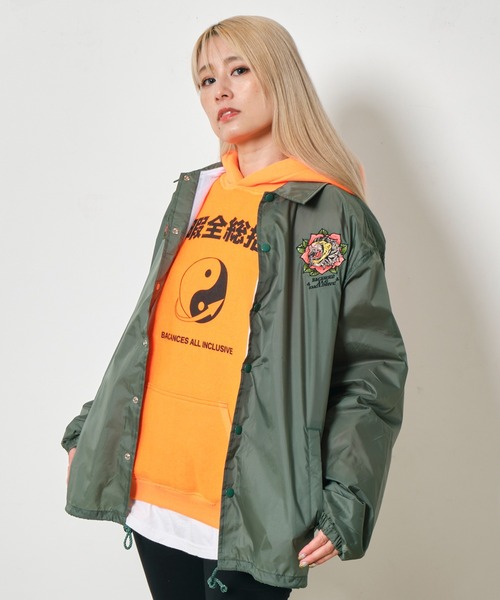 AlexanderLeeChang(アレキサンダーリーチャン)の「AlexanderLeeChang アレキサンダーリーチャン / BLC COACH JKT BARALION バカンスコラボレーションバラライオン刺繍ビッグシルエットコーチジャケット / BC-032401(ブルゾン・メンズ・ブラック/オリーブ・LARGE/X-LARGE/MEDIUM)」の8枚目の写真