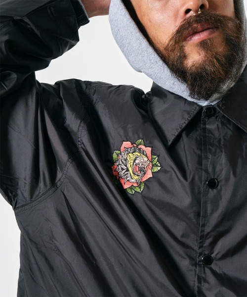 AlexanderLeeChang(アレキサンダーリーチャン)の「AlexanderLeeChang アレキサンダーリーチャン / BLC COACH JKT BARALION バカンスコラボレーションバラライオン刺繍ビッグシルエットコーチジャケット / BC-032401(ブルゾン・メンズ・ブラック/オリーブ・LARGE/X-LARGE/MEDIUM)」の5枚目の写真