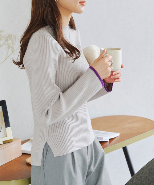 KOBE LETTUCE(コウベレタス)の「選べるフレア袖orベーシック袖!袖バイカラーもっちりリブニットトップス(ニット/セーター・レディース・ブルー/グレー系/ブラック系その他2/グレー/ブラック系その他/ホワイト系その他2/ブラック系/ベージュ系/グレイッシュベージュ/ホワイト系その他/ホワイト系/アイボリー/ブラック/ブルー系/ピンク系/サーモンピンク/ネイビー系/レッド系/ネイビー/チャコール/グレー系1/レッド・M/M1/L/L1)」の10枚目の写真