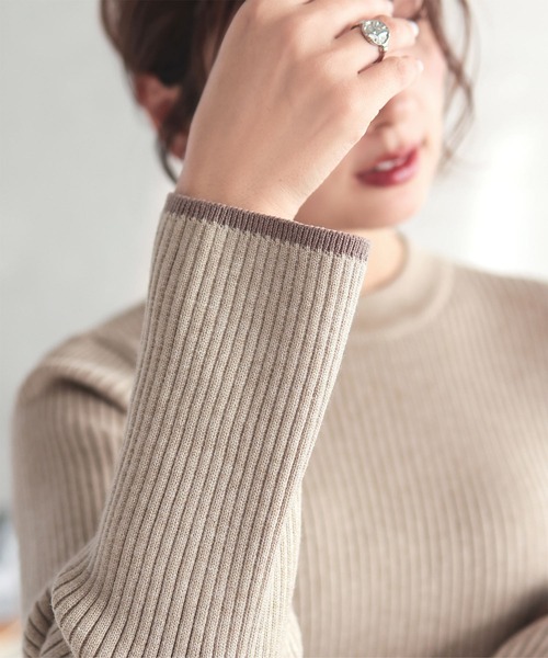KOBE LETTUCE(コウベレタス)の「選べるフレア袖orベーシック袖!袖バイカラーもっちりリブニットトップス(ニット/セーター・レディース・ブルー/グレー系/ブラック系その他2/グレー/ブラック系その他/ホワイト系その他2/ブラック系/ベージュ系/グレイッシュベージュ/ホワイト系その他/ホワイト系/アイボリー/ブラック/ブルー系/ピンク系/サーモンピンク/ネイビー系/レッド系/ネイビー/チャコール/グレー系1/レッド・M/M1/L/L1)」の14枚目の写真