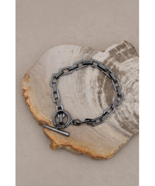 AZUL by moussy（アズールバイマウジー）の「スクエアチェーンブレスレット（ブレスレット・メンズ・シルバー/ブラック・FREE）」の4枚目の写真