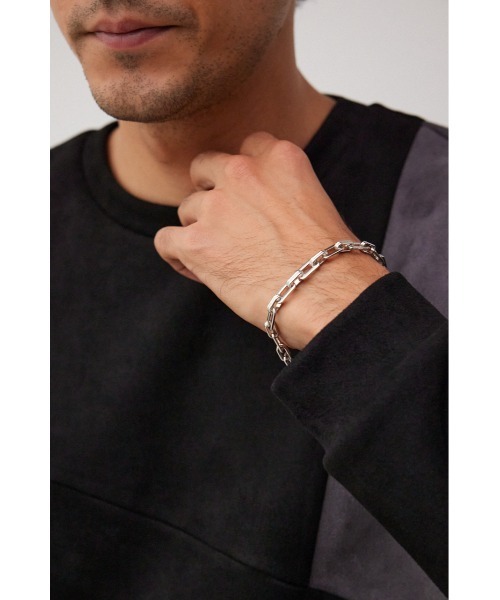 AZUL by moussy（アズールバイマウジー）の「スクエアチェーンブレスレット（ブレスレット・メンズ・シルバー/ブラック・FREE）」の8枚目の写真