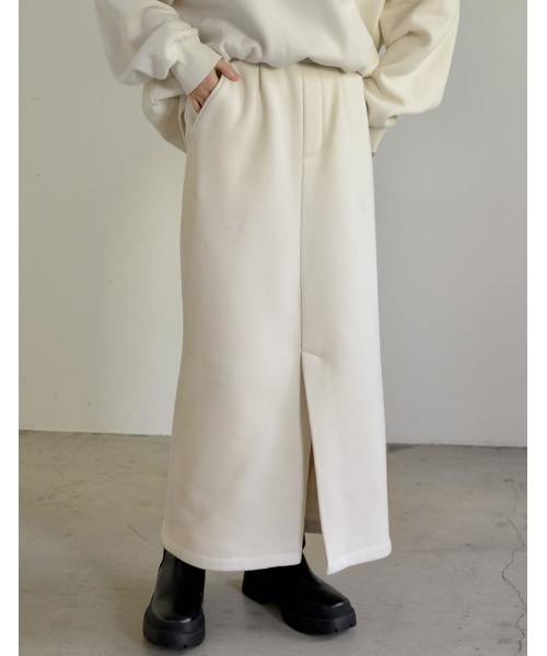 Re:EDIT（リエディ）の「[低身長サイズ有]裏起毛フロントスリットナロースカート（スカート・レディース・ブラック/アイボリー系/ホワイト/オートミール/チャコールグレー・LARGE/MEDIUM/SHORT）」の5枚目の写真