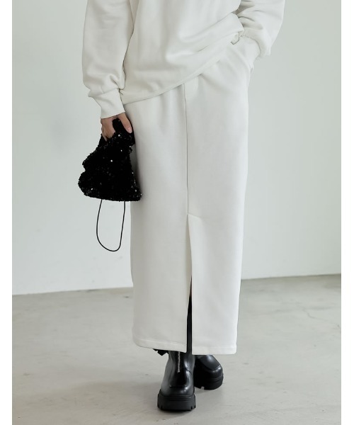 Re:EDIT（リエディ）の「[低身長サイズ有]裏起毛フロントスリットナロースカート（スカート・レディース・ブラック/アイボリー系/ホワイト/オートミール/チャコールグレー・LARGE/MEDIUM/SHORT）」の2枚目の写真