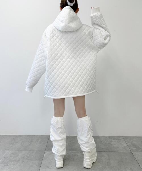 Whinny（ホワイニー）の「Whinny/もっちりぽこぽこナイト（ダウンジャケット/コート・レディース・ホワイト/ブラック/サックスブルー・FREE）」の5枚目の写真