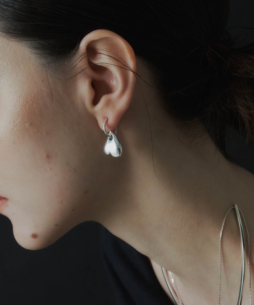 loni(ロニ)の「【金属アレルギー対応】Heart leaf mini pierce/ハートリーフミニピアス(ピアス(両耳用)・レディース・ゴールド/シルバー・FREE)」の10枚目の写真
