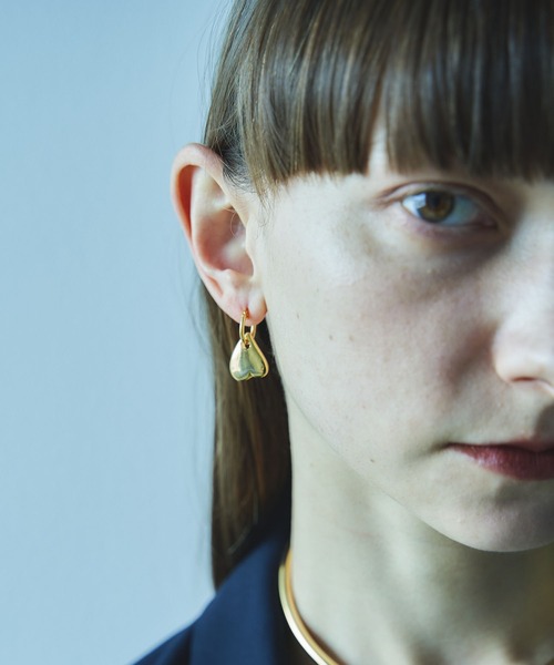 loni(ロニ)の「【金属アレルギー対応】Heart leaf mini pierce/ハートリーフミニピアス(ピアス(両耳用)・レディース・ゴールド/シルバー・FREE)」の11枚目の写真