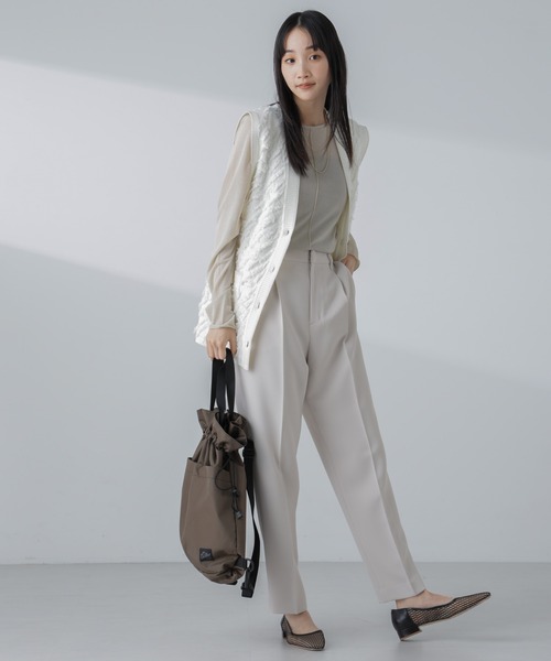 NANO universe(ナノユニバース)の「ラメシアーカットトップス(Tシャツ/カットソー・レディース・ブラック/ライトベージュ/ライム・S/M)」の17枚目の写真