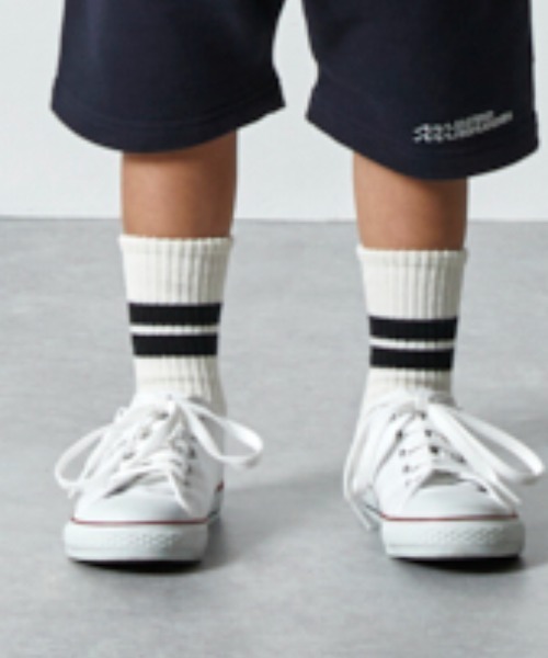 EAST END HIGHLANDERS(イーストエンドハイランダーズ)の「East End Highlanders / ラインソックス(ソックス/靴下・キッズ・パープル/オフホワイト/グレー・16-18cm/13-15cm/19-21cm/22-24cm)」の1枚目の写真