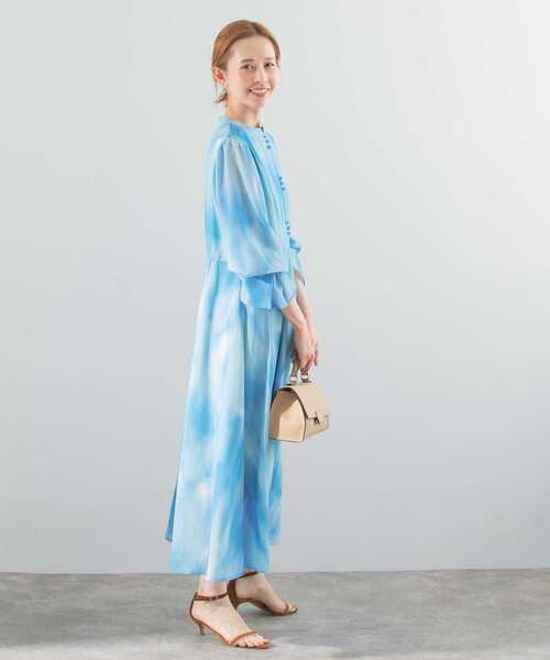 URBAN RESEARCH ROSSO WOMEN(アーバンリサーチ ロッソ)の「カラーグラデーションプリントワンピース(ワンピース・レディース・イエロー系その他/ブルー系その他・FREE)」の21枚目の写真