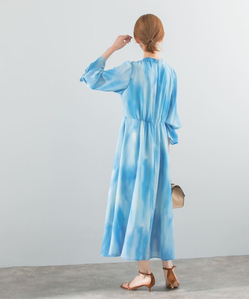 URBAN RESEARCH ROSSO WOMEN(アーバンリサーチ ロッソ)の「カラーグラデーションプリントワンピース(ワンピース・レディース・イエロー系その他/ブルー系その他・FREE)」の20枚目の写真