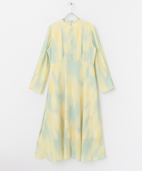 URBAN RESEARCH ROSSO WOMEN(アーバンリサーチ ロッソ)の「カラーグラデーションプリントワンピース(ワンピース・レディース・イエロー系その他/ブルー系その他・FREE)」の11枚目の写真
