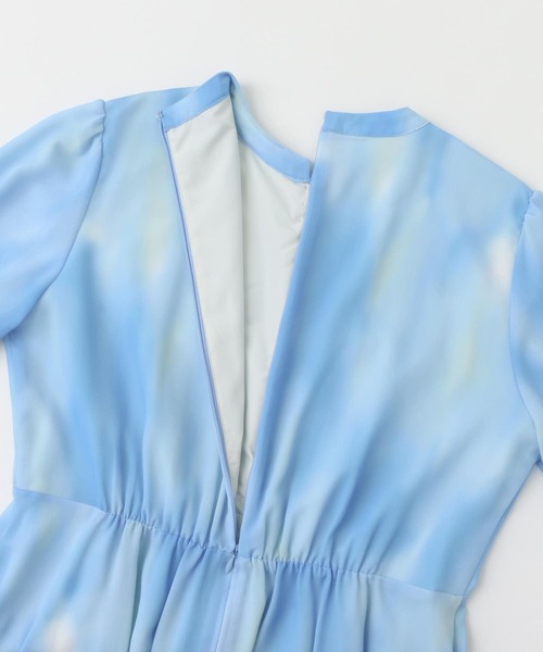 URBAN RESEARCH ROSSO WOMEN(アーバンリサーチ ロッソ)の「カラーグラデーションプリントワンピース(ワンピース・レディース・イエロー系その他/ブルー系その他・FREE)」の7枚目の写真